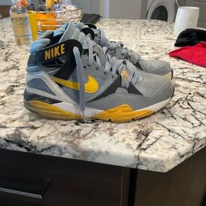 Air trainer max 91 ( Bo Jackson)